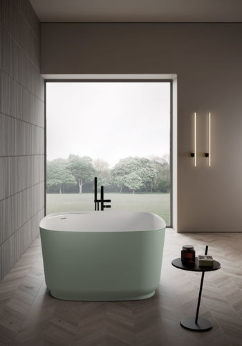 Quadratische Badewanne - SECOND - IDEAGROUP - freistehend / für Wohnungen / Mineralwerkstoff