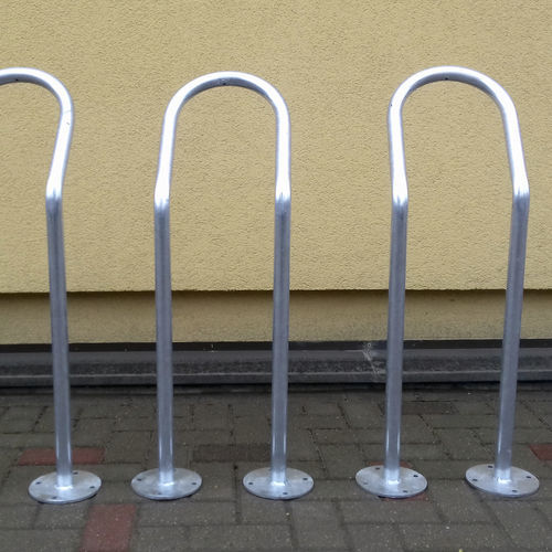 Bodenstehender Fahrradständer - GM-08 - Darba Spars - gesichert / originelles Design / für öffentliche Bereiche