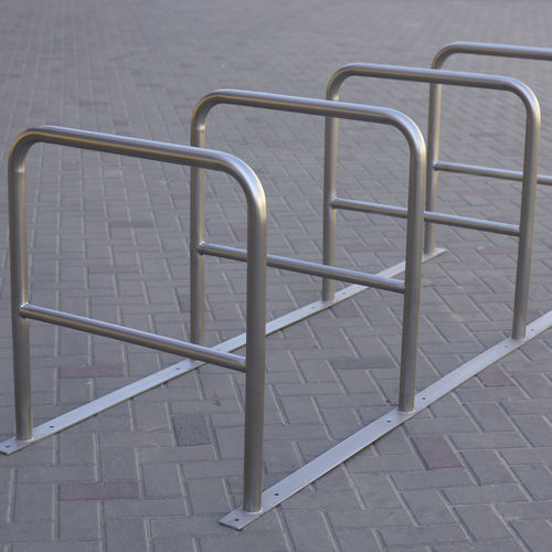 Bodenstehender Fahrradständer - GM16 - Darba Spars - gesichert / für öffentliche Bereiche / für Schulen