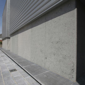 Steinverblendplatte - ENODESIGN® - Carrières du Hainaut - für Fassaden / texturiert / grau