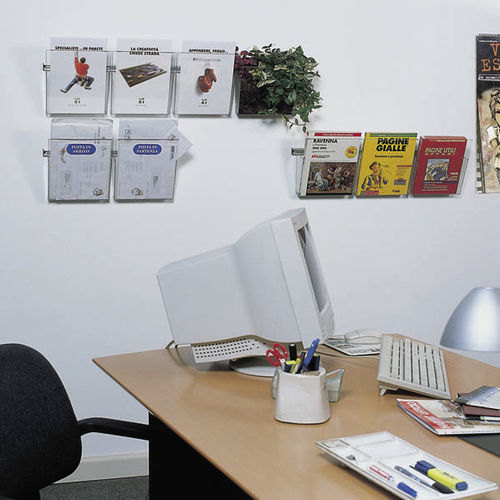 Wandmontierter Prospektständer - ESPOSITORE DA PARETE VISION - STUDIO T - anodisiertes Aluminium / Kunststoff / für Einzelhandel