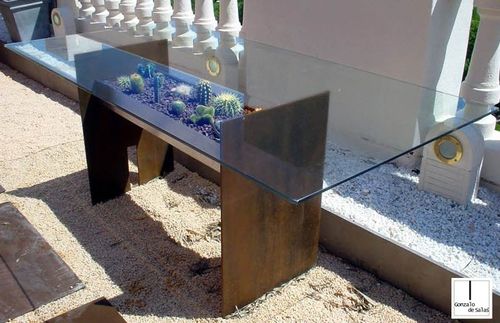 Moderner Tisch - TIERRA - GONZALO DE SALAS - Edelstahl / rechteckig / für Garten