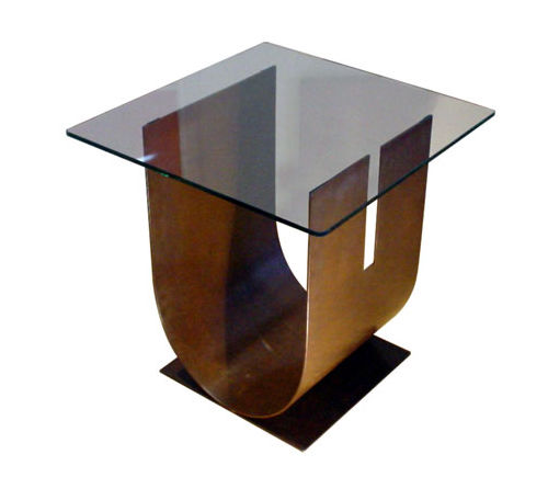 Moderner Beistelltisch - U - GONZALO DE SALAS - Glas / Gestell aus Stahl / quadratisch