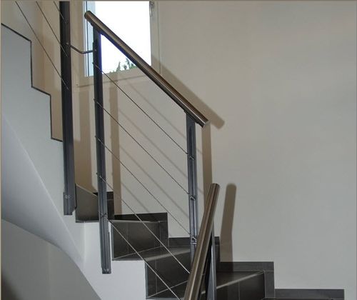 Edelstahlgeländer - KELLER TREPPENBAU AG - Kabel / für den Innenraum / für Treppen