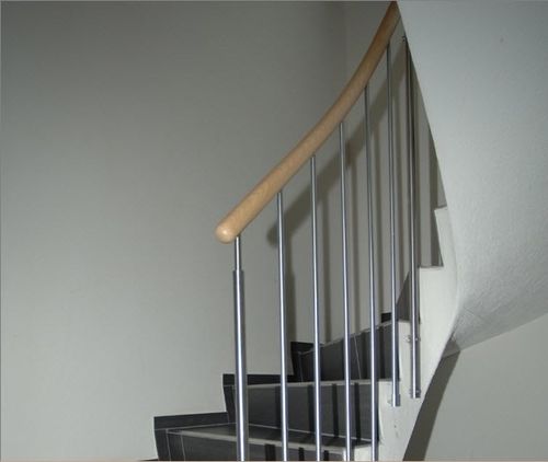 Aluminium-Geländer - KELLER TREPPENBAU AG - mit Stangen / für den Innenraum / für Treppen