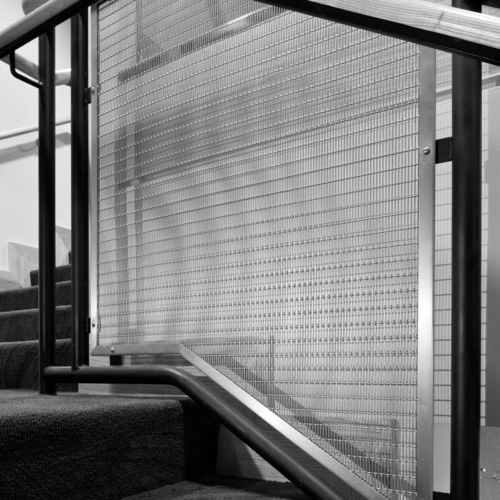 Metall-Befestigungssystem - FRAMED - Cambridge Architectural Mesh - für Geländer / Innenbereich / Außen