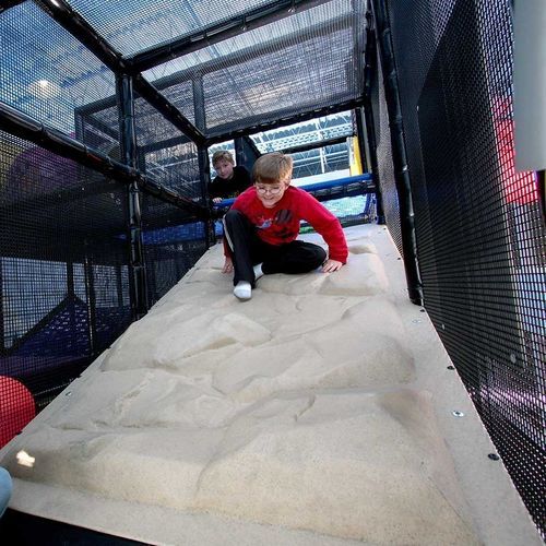 Kletterfelsen für öffentliche Einrichtungen - DASH   - Soft Play LLC