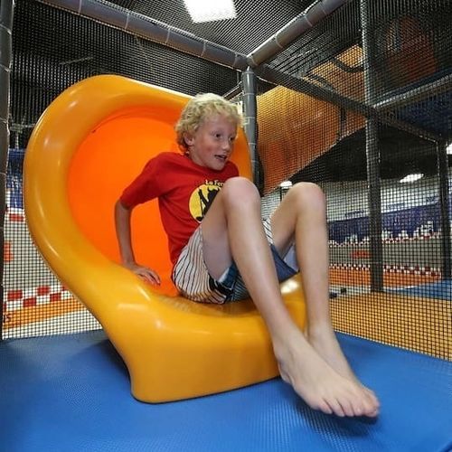 Drehende Rutsche - Soft Play LLC - rohrförmig