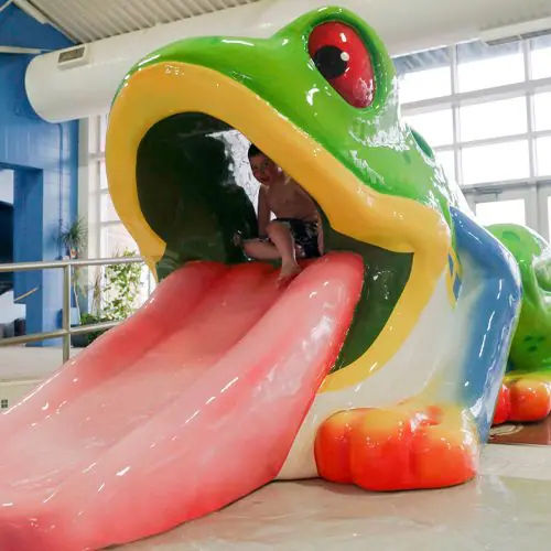 Gerade Rutsche - Soft Play LLC - für Aquapark
