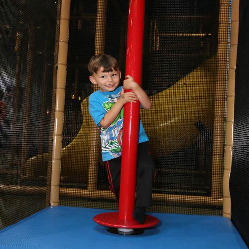 Spielplatz-Drehgerät / Kinder - SIT-N-SPIN  - Soft Play LLC - für Gewerbegebrauch