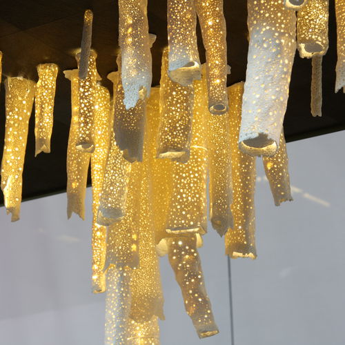 Kronleuchter / originelles Design - CORAL  - Semeur d'étoiles - Porzellan / LED / gold