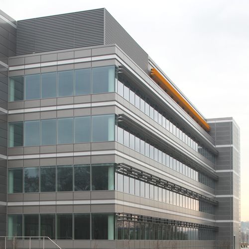 Aluminium-Lüftungsgitter - LOUVRES - Levolux - Stahl / linear / zur Außenaufstellung