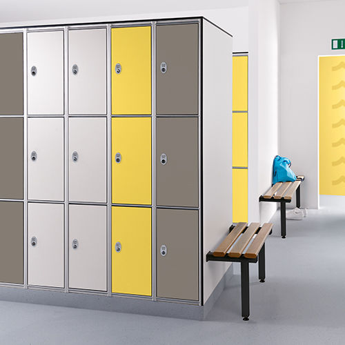 Moderne Bank für Umkleideraum - Venesta - Holz / Stahl / ohne Rückenlehne