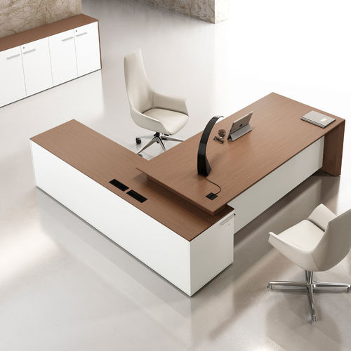 Chefschreibtisch - IDENTITY  - Styloffice S.p.a. - bodenstehend / modern / Holz