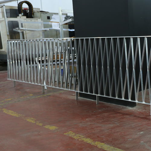 Aluminium-Geländer - PESPA ALUMIN - Gitter / für Außenbereich / für Plattform