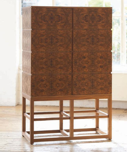 Sideboard mit hohen Beinen - MERCHANT - William Yeoward - modern / Holz