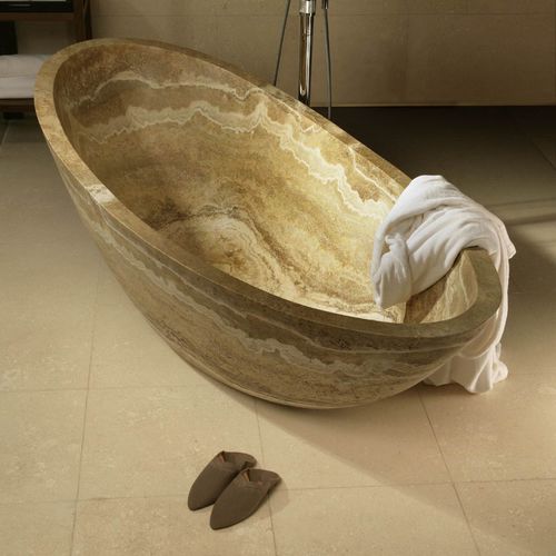 Ovale Badewanne - CULLA - PIETRE DI RAPOLANO PDR SRL - freistehend / Travertin / originelles Design
