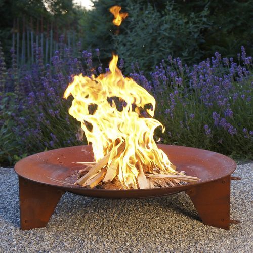 Garten-Feuerstelle / Holz - aura - keilbach design and products - Stahl / rund / Rostoptik