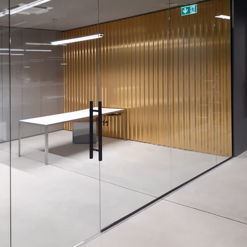Abnehmbare Trennwand - e-wall - sintesi - GFS Design - mit Glasfront / Aluminium / für professionellen Einsatz