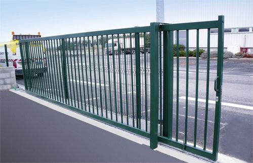 Schiebetor - JUNIOR - Jacot des Combes - Aluminium / mit Stangen / motorisiert