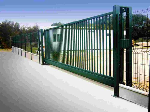 Schiebetor - AUTOPORTANT ALU - Jacot des Combes - Aluminium / mit Stangen / motorisiert