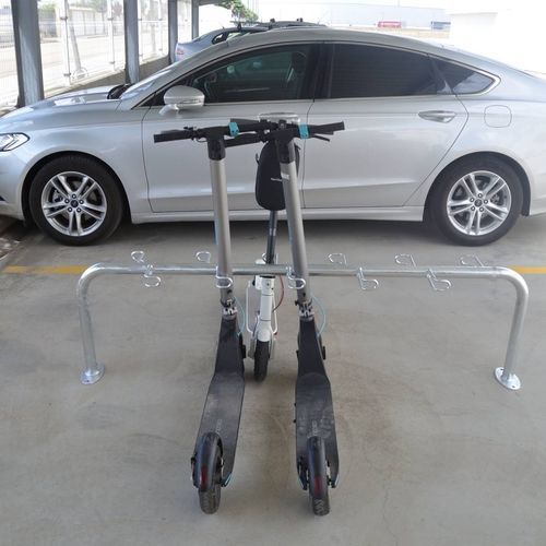 Bodenstehender Fahrradständer - R3816 - Industrias Agapito - gesichert / doppelt / für öffentliche Bereiche