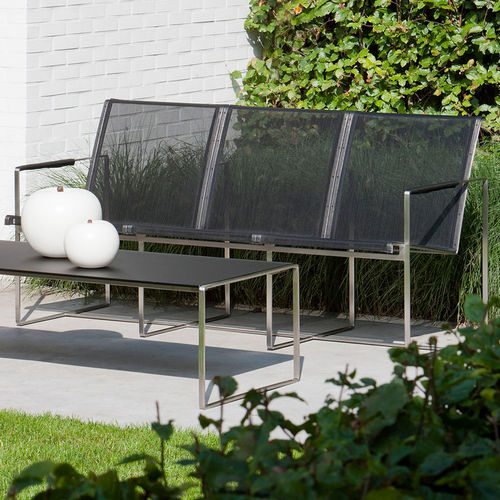 Modernes Sofa - POLTRONA TRES - FueraDentro - für Garten / Batyline® / mit Armlehnen