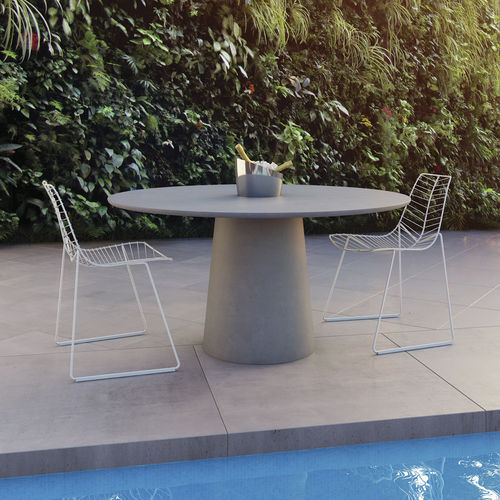 Moderner Tisch - Round Up 28003 - A Amop Synergies - Beton / Gestell aus bemaltem Stahl / rund