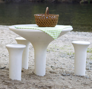 Moderner Picknicktisch - AMOPLAY : TABLE  - A Amop Synergies - Beton / rund / für professionellen Einsatz