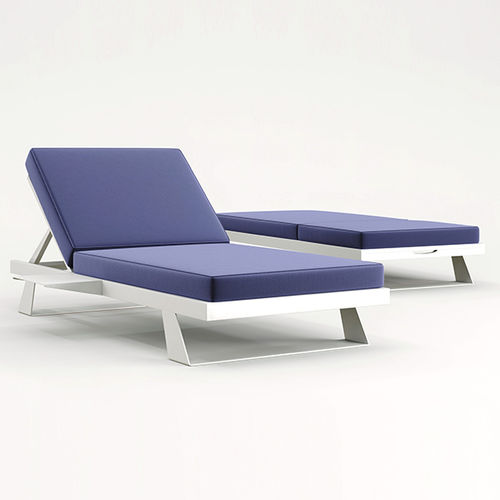 Moderne Sonnenliege - NAXOS  - AKT GROUP - abperlendes Gewebe / Kunstleder / aus lackiertem Aluminium