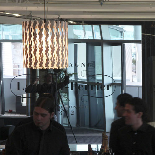 Hängelampe - PEQUOD - David Trubridge Design - Bambus / Sperrholz / Polycarbonat