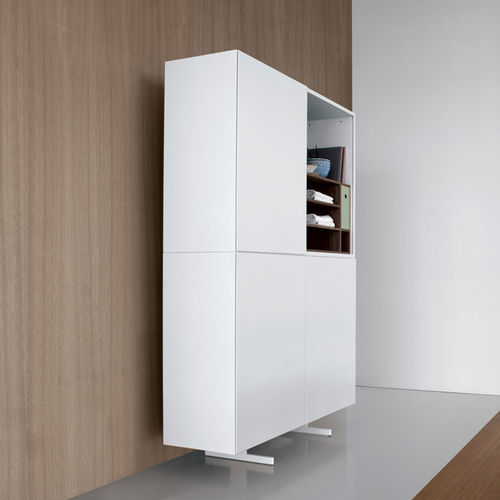 Hohes Sideboard - MONOLITH - extendo - modern / lackiertes Holz / Nussbaum