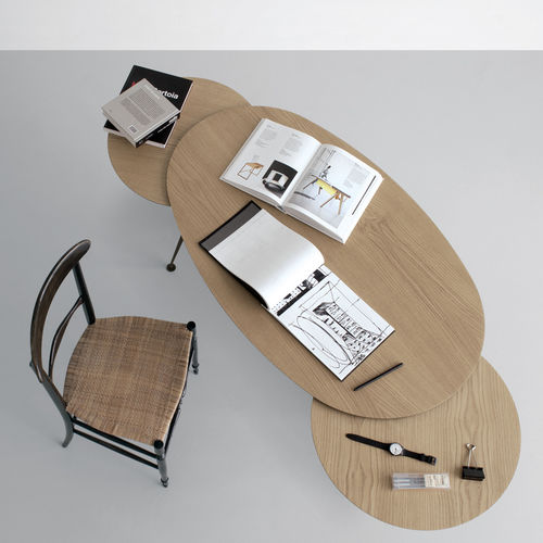 Moderner Tisch - MR. HYDE - extendo - Eiche / HPL / Gestell aus Stahl