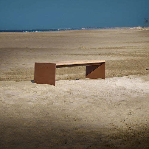 Moderne Gartenbank - ABSOLUT - CYRIA | Mobilier Urbain - Holz / Stahl / thermolackierter Stahl