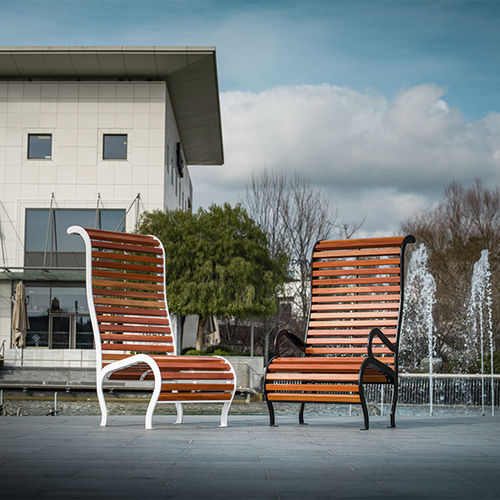 Moderner Stuhl - M-A KUSTOM - CYRIA | Mobilier Urbain - für Außenbereich / Holz / Gestell aus Stahl
