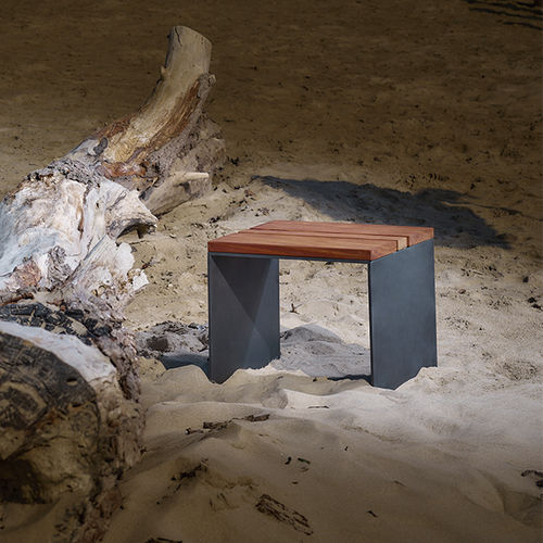 Moderner Hocker - PYSA - CYRIA | Mobilier Urbain - Holz / Gestell aus Stahl / Gestell aus galvanisiertem Stahl