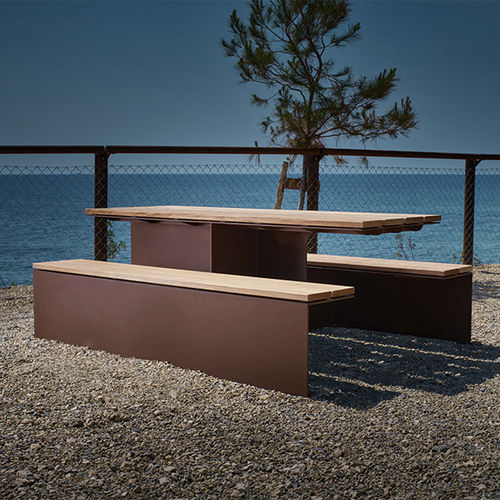 Moderner Tisch - MONSIEUR - CYRIA | Mobilier Urbain - Holz / Gestell aus Stahl / Gestell aus rostfreiem Edelstahl
