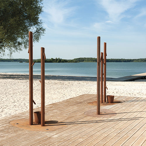 Außendusche für Pool - MONSIEUR - CYRIA | Mobilier Urbain - für Fuß / klassisch / Multifunktion