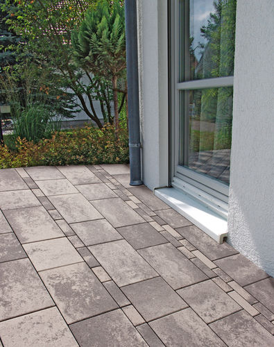 Betonpflasterstein - TETRAKRON - Kronimus AG Betonsteinwerke - befahrbar / zur Drainage / für öffentliche Bereiche