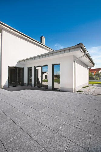 Hochleistungsbeton-Fliesen - CANORA - Kronimus AG Betonsteinwerke - matt / für Außenbereich / bodenstehend