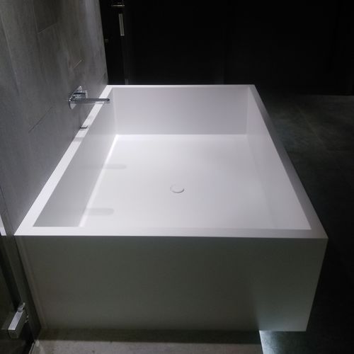 Freistehende Badewanne - IMAGE 05 - IMAGE - Corian® / weiß