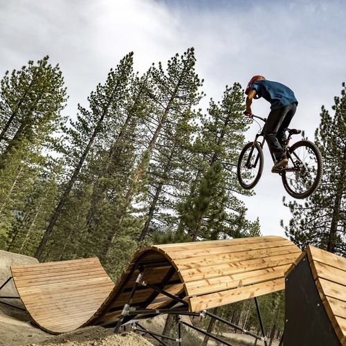 Holz-Skatepark - LAKE TAHOE, CA - World Skate Parks - für Bikeparks