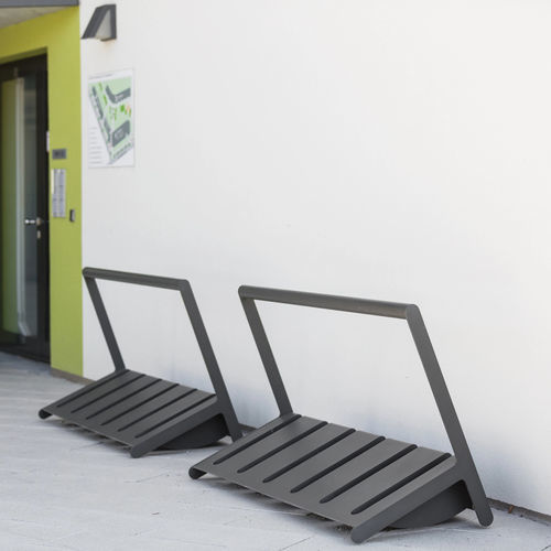 Bodenstehender Fahrradständer - VELO - mmcité street furniture - für öffentliche Bereiche / galvanisiertem Stahl / für professionellen Einsatz