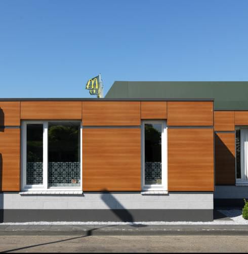 Paneel-Fassadenverkleidung - EURADECOR WOOD - EURAMAX COATED PRODUCTS - Verbundwerkstoff / Aluminium / gerillt
