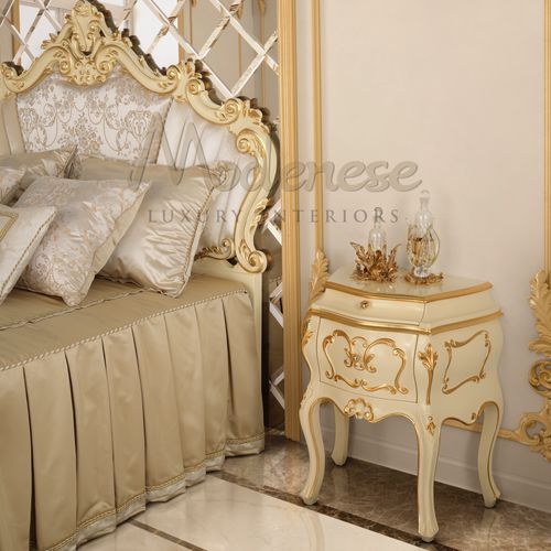Klassischer Nachttisch - 15250 - Modenese Luxury Interiors - Holz / quadratisch / mit Schublade