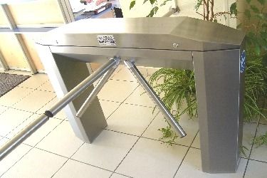 Dreifüßiges Drehkreuz - TGO (TRAVAUX GENERAUX DE L'OUEST)