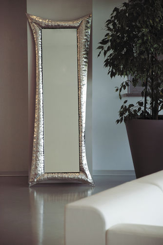 Standspiegel - CURVE OPPOSTE BIG - marco mazzei - für Garagen / für Hotels / für Frisörsalon