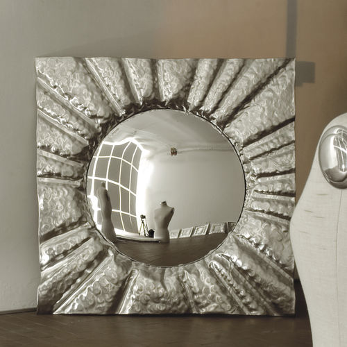 Wandmontierter Spiegel - SOL LEVANTE - marco mazzei - für Gewerbegebrauch / originelles Design / quadratisch