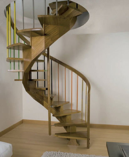 Runde Wendeltreppe - GARNACHA - EIMA - Holzstufen / mit Holzstruktur / modern