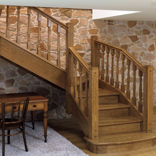 Halbgewendelte Treppe - EIMA - Holzstufen / mit Holzstruktur / traditionell